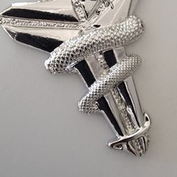Black Mamba Charm