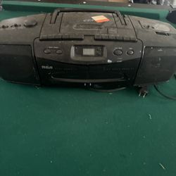 RCA RP-7947A CD Cassette AM/FM Boombox Radio Portable Stereo - Tested Works