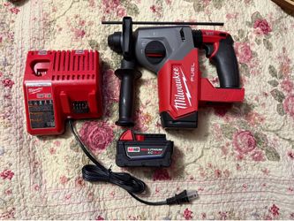 MILWAUKEE HAMMER DRILL SDS
