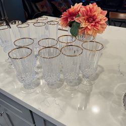 8 fine Cristal champagne and 8 wine