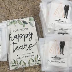 Wedding tissues + sign