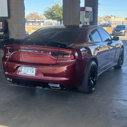 2018 Dodge Charger Sxt Black Top