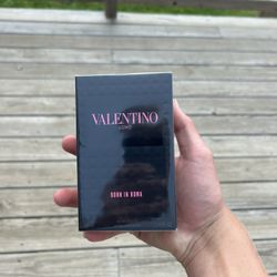 Valentino Uomo Cologne