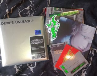 K-pop Enhypen desire unleash album.