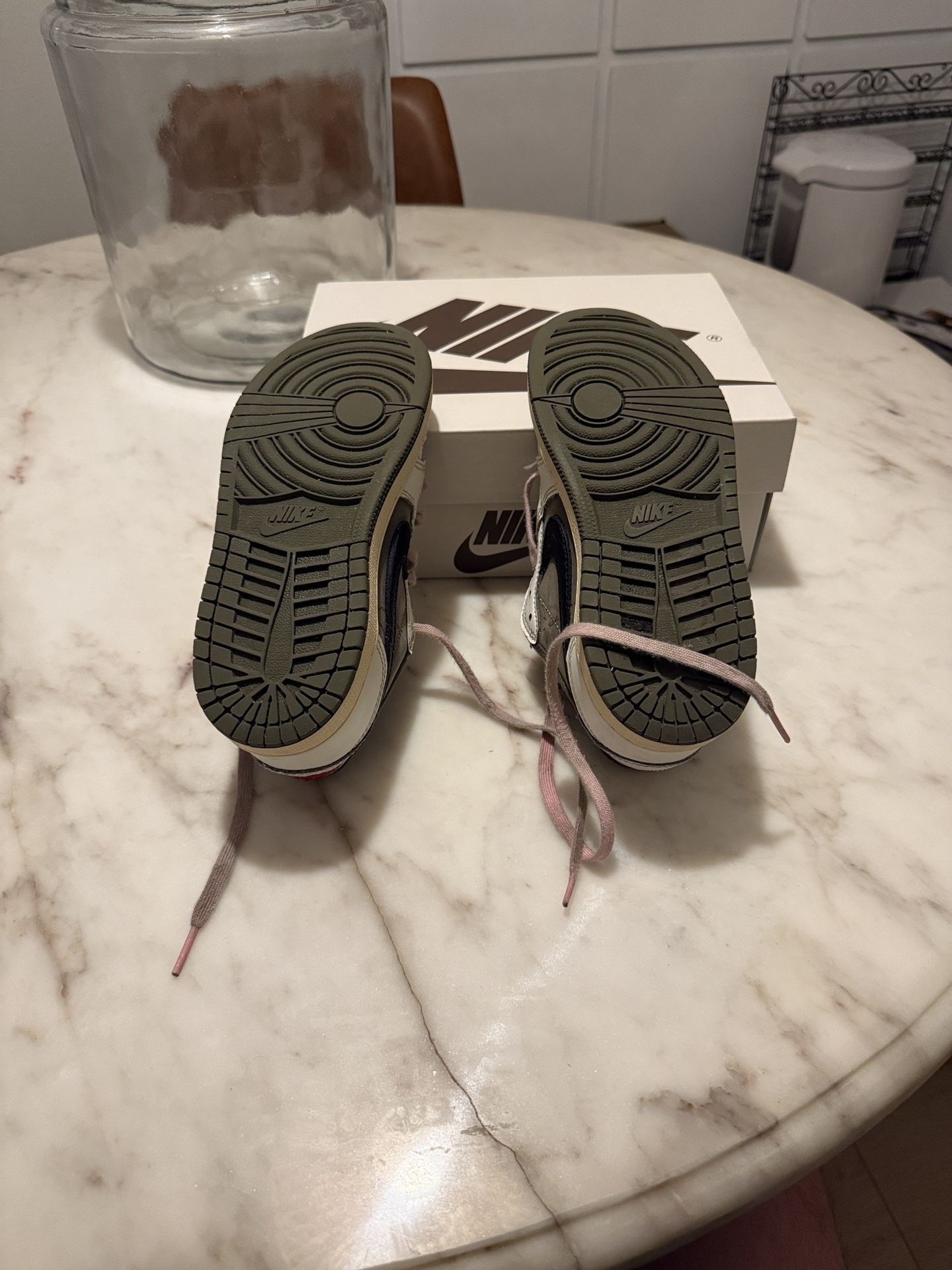 Kids 2y Travis Scott Olive