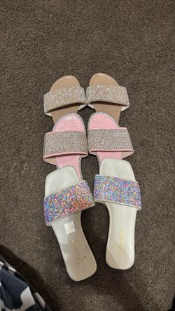 3 pack of sandals
