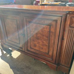 Solid wood console