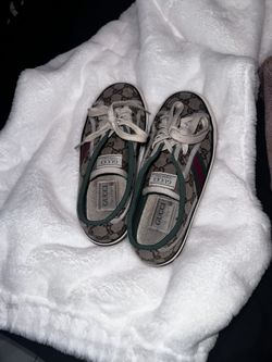 Women Authentic Gucci Sneakers
