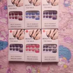 Toe Nails