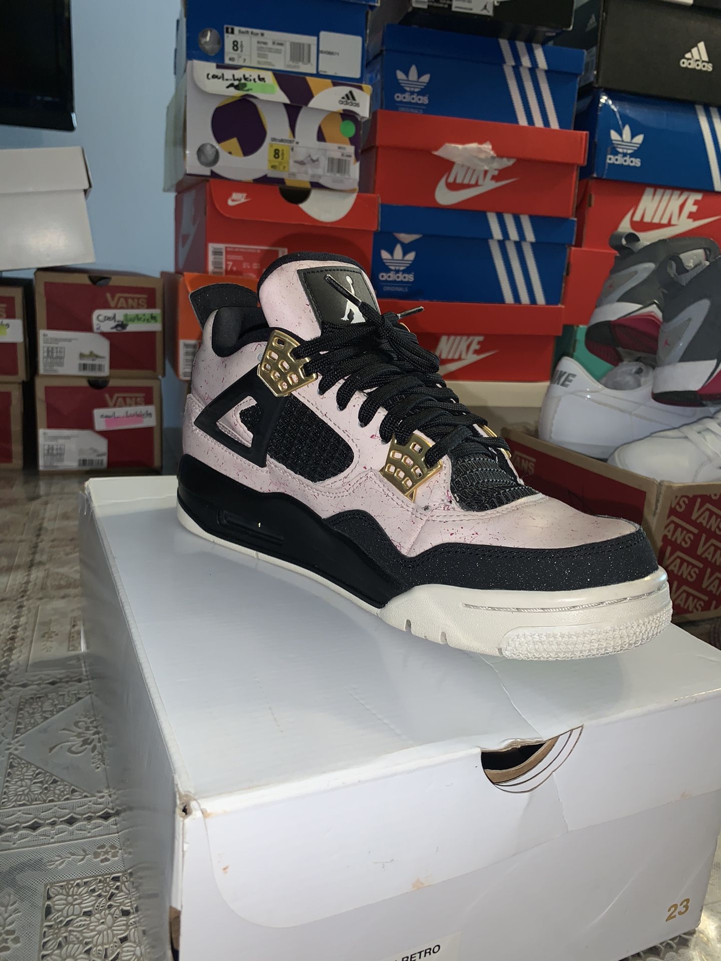 Jordan Retro Slit Red Splatter (W)