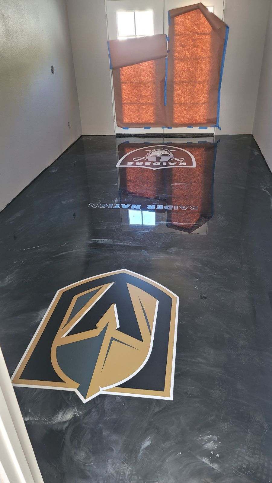 Solid Color Epoxy, Metallic, Stain And Flake