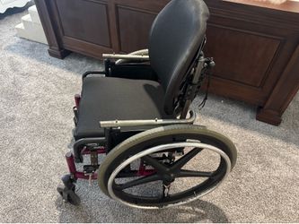 Wheelchair Ki mobility Catalyst 250lb max Used wheel chair
