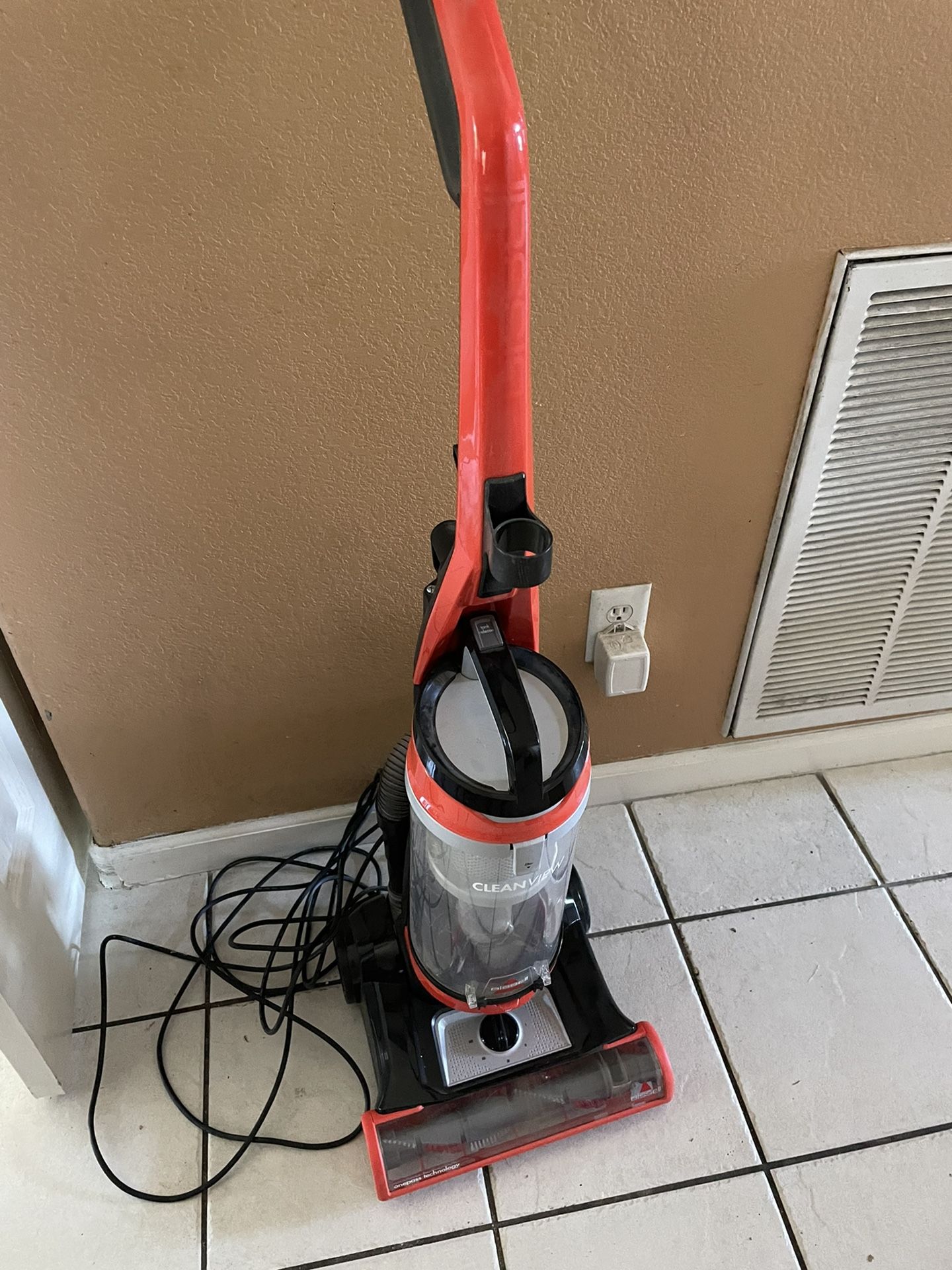 BISSELL CLEAN VIEW