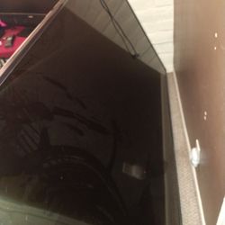86 Inch TV LG Broken