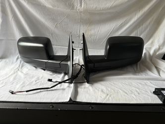 2014 Ram 1500 Side View Mirrors + Door Modules Set - $150