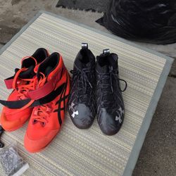 Man's Shoes Size 9 .5 And 10 