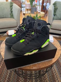 Jordan 6 Electric green size 10