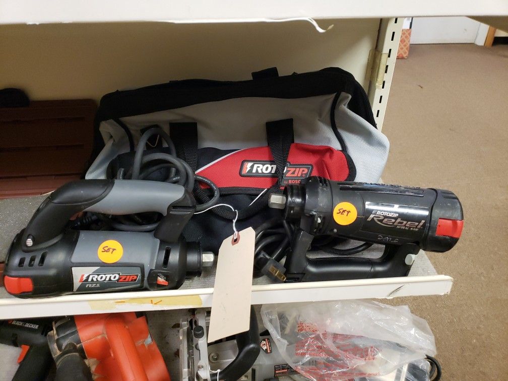 Bosch Rotozip RZ5 And Rebel Spiral Saw Kit