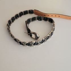 Vintage 1996 Brighton Black Braided Leather & Silver Link Belt Style
91803 Sz XL.
Perfect shape, like new. See the photos.
Weight 11oz plus shipping