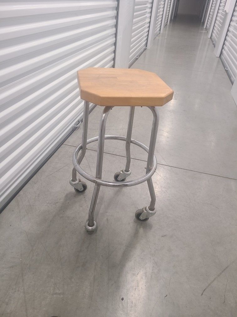 Stool On Wheels