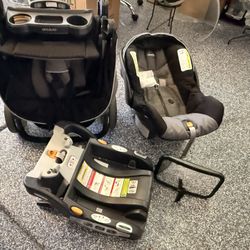 Chicco Bravo Travel System (Stroller + Car Seat + Base & Mirror:))