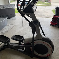 Elliptical Barely Used
