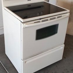 Magic Chef Glass Top Stove