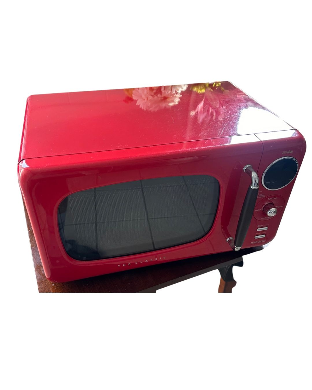 Retro Countertop Microwave - Red