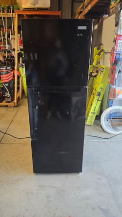Vissani 10.1 xu.ft. top Freezer Refrigerator
