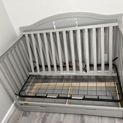 Baby Crib 