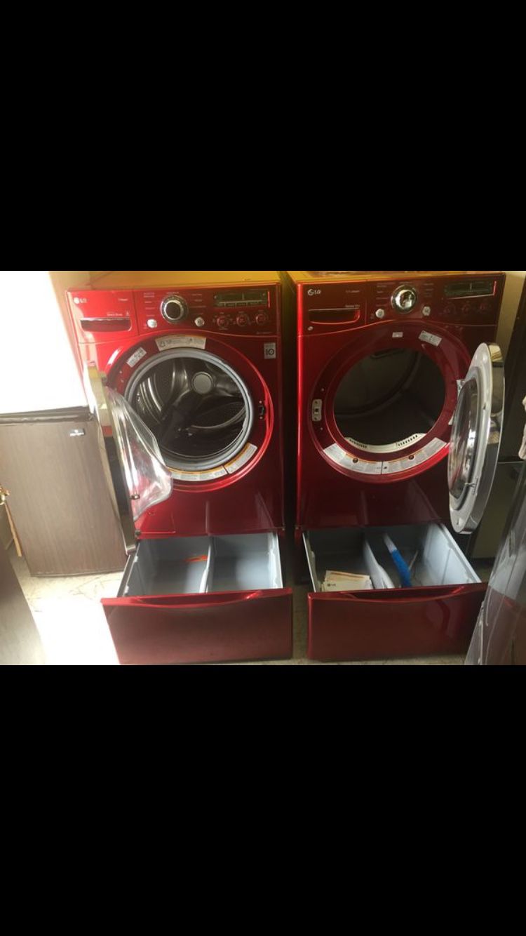 LG Red Washer and Dryer Set