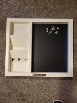 Mail & message board