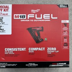 BRAND NEW!! MILWAUKEE M18 15-Gauge Angled Finish Nailer - NIB
