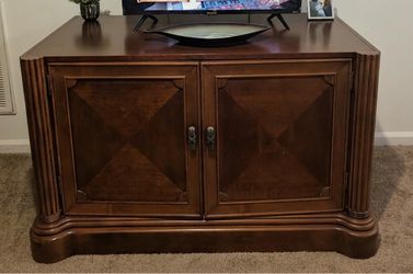 Furniture of America Carlton Buffet brand