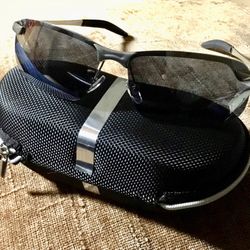 $46 RETAIL - UV Polarized Rimless Sunglasses Stainless Steel for Men or Women & hard case