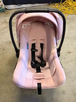 Pink Nuna Car seat & Car Base