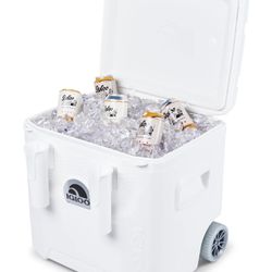 Igloo 52 Qt 5-Day Marine Ice Chest Cooler with Wheels, White White