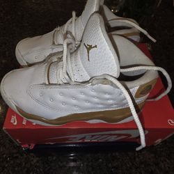 Jordan 13 size 10c