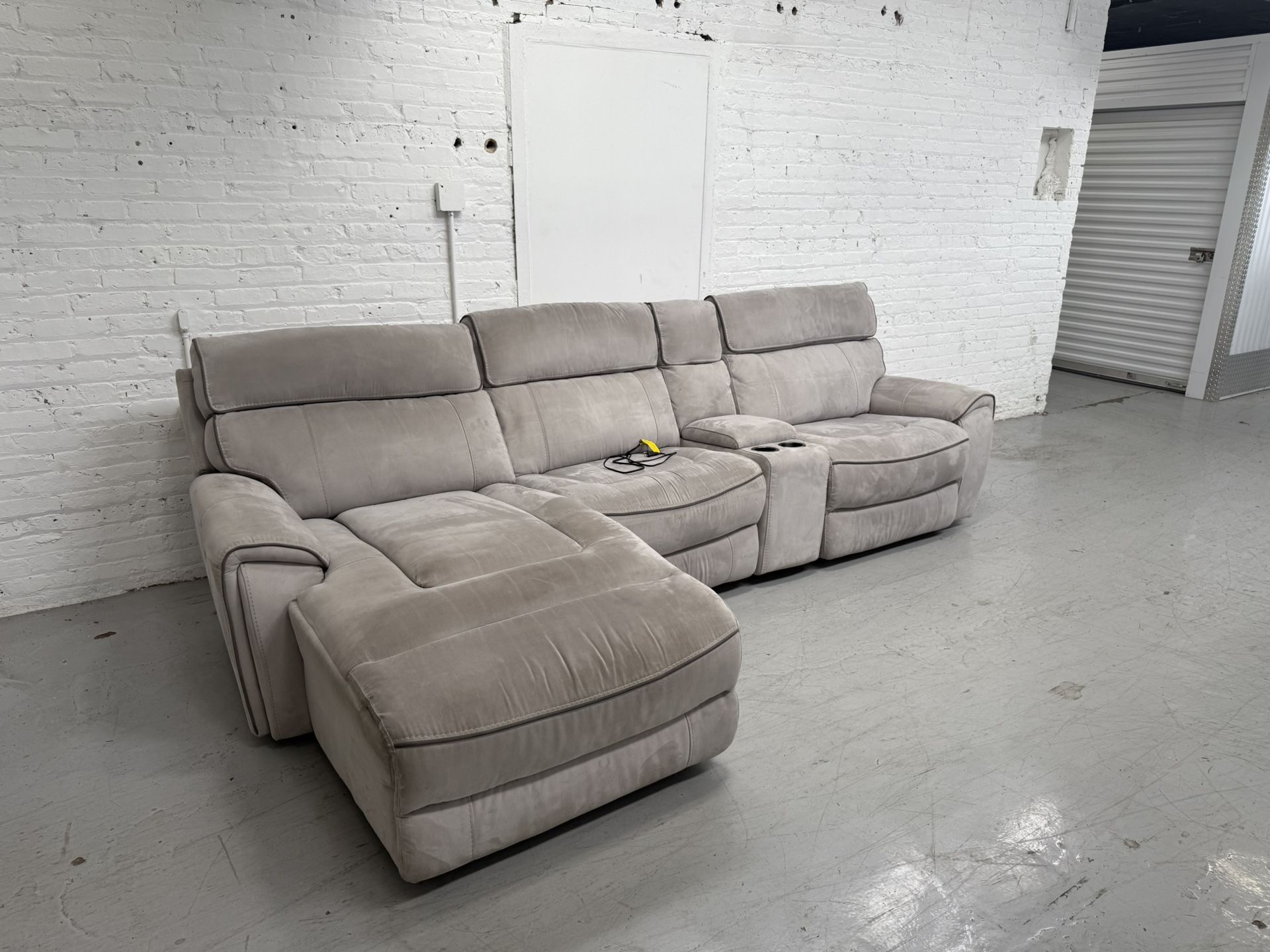 Sectional $650 - Free Delivery