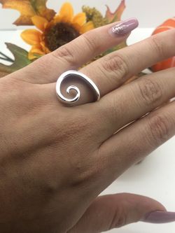 A Touch of Class 925 Sterling Silver Ring