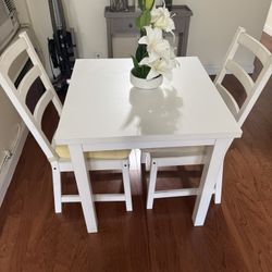 IKEA Expandable Table ( New ) White 