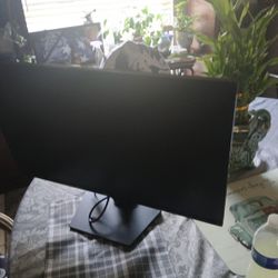 Computer Screen Dell 19inch 