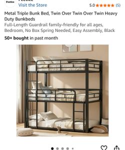 Triple bunk bed