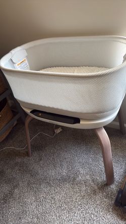 Graco sense 2 soothe baby bassinet