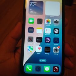 iPhone 11  64 G Unlocked 