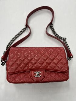 RED CHANEL FLAP, SCRATCHED AND USED CONDITION, NO BOX OR DUST BAG, ENTRUPY VERIFIED