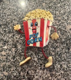 Vintage Dancing Popcorn Wall Decor