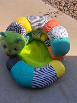 Prop a pillar tummy time