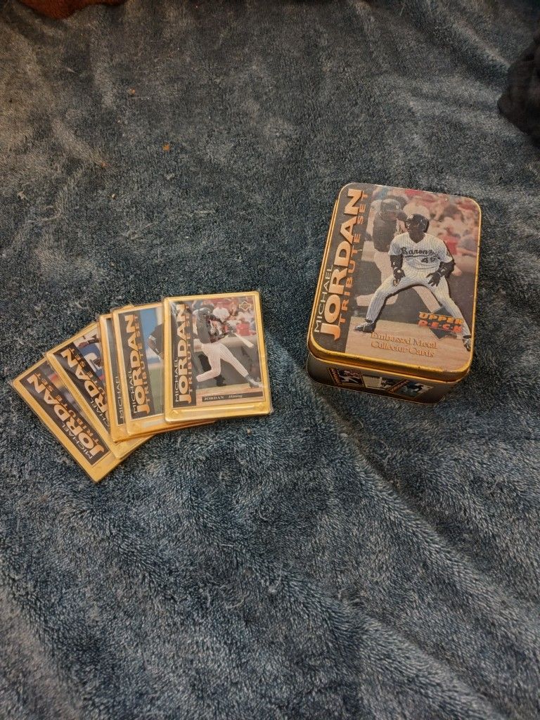 Baseball Cards- Micheal Jordan