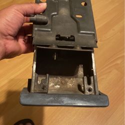 Gbody Center Dash Ashtray